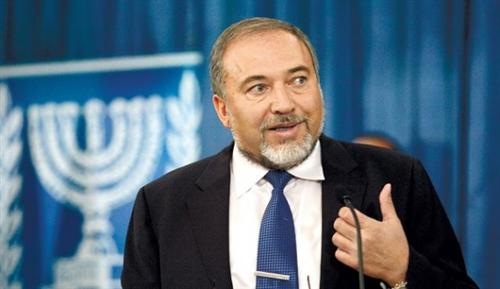 ليبرمان: حماس قادرة على قصف أي مكان بإسرائيل