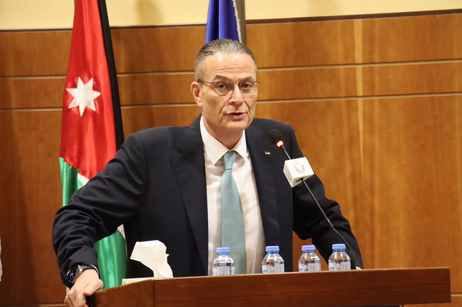 الجامعة الأميركية في مادبا تستضيف محافظ البنك المركزي