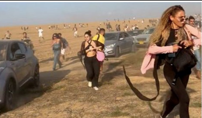 عب في الصحراء ..  250 قتيلاً اسرائيليا في الاحتفال الموسيقي بكيبوتس رعيم