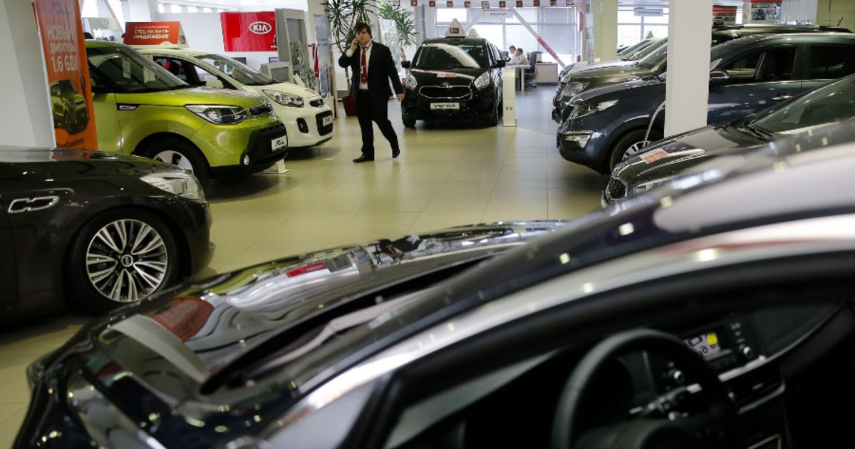 انهيار متوقع لمبيعات السيارات الجديدة في روسيا بـ 50% خلال 2022