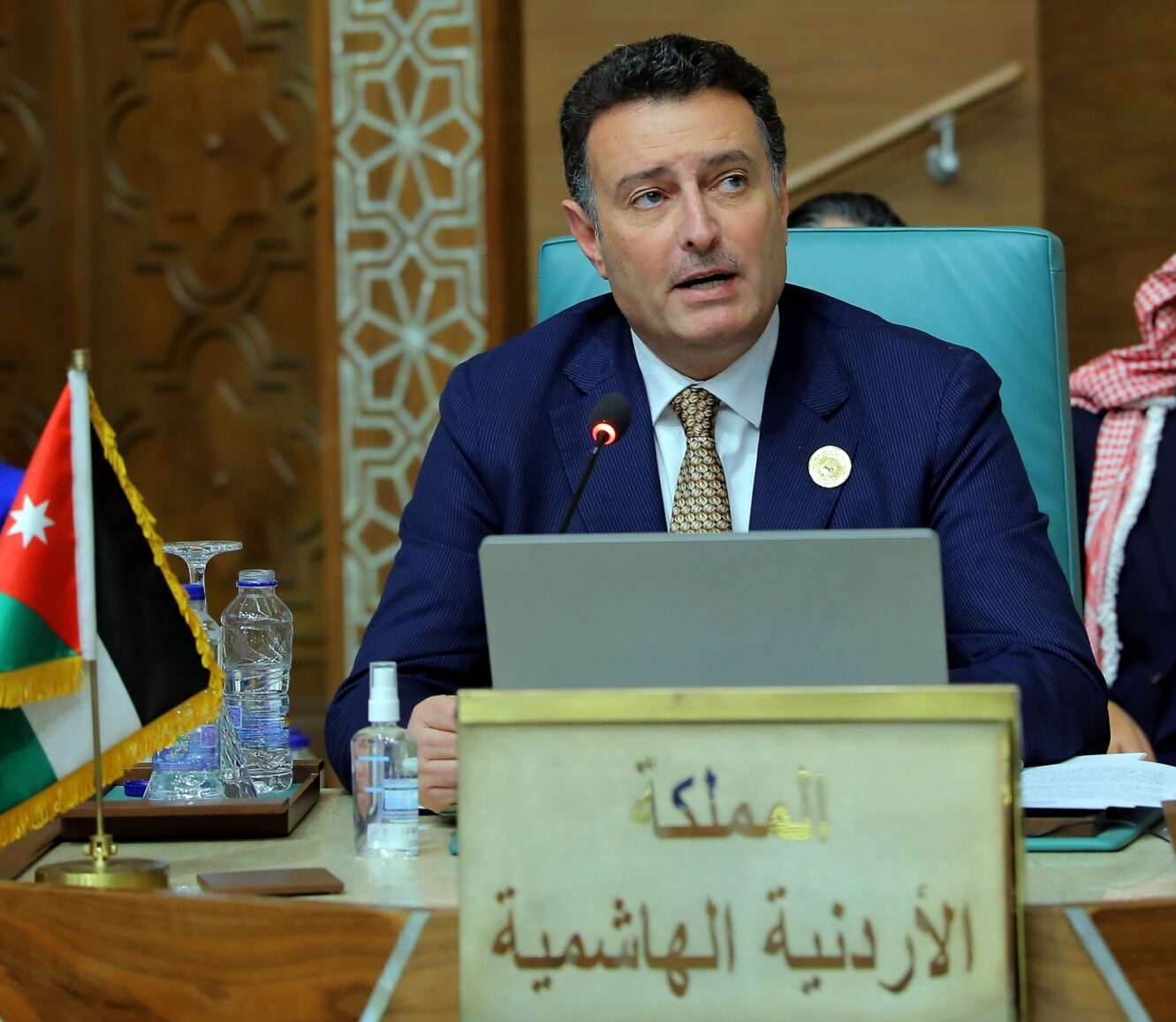 البرلمان العربي يتبنى مقترحا لإنشاء مركز إقليمي بالأردن للأمن الغذائي