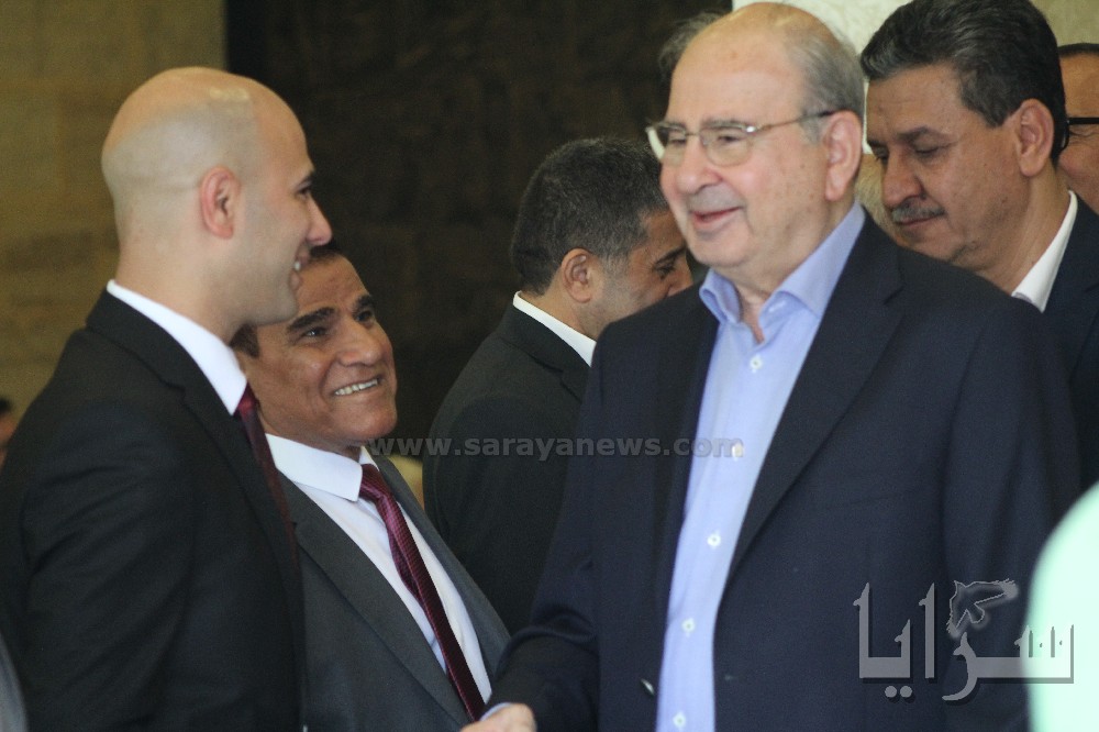 بالصور  ..  عشيرة الخالدي تقيم مأدبة غداء بمناسبة زفاف الزميل محمد الخالدي 