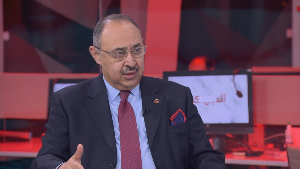 الحكومة: الإجراءات التقييدية أتت أكلها بعد تسطيح خفيف للمنحنى الوبائي