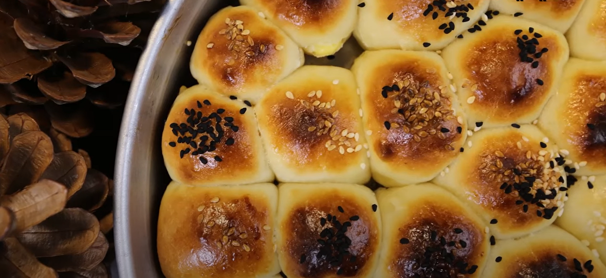 خلية النحل متعددة الأجبان بالفيديو