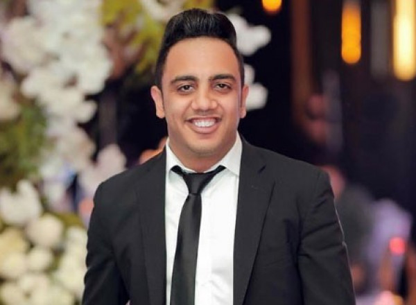 الجمهور يستنجد بهاني شاكر بسبب أوس أوس
