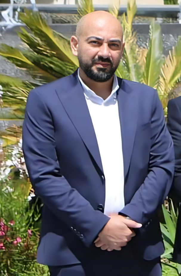 حمزة عليوة يهنئ المهندس يزن اللوزي بتعيينه عضوًا في مجلس البناء الوطني