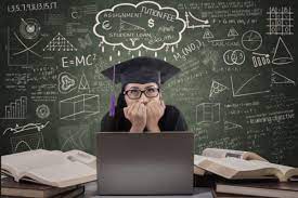 غيرت التخصص الجامعي فصرت أخشى كلام الناس!