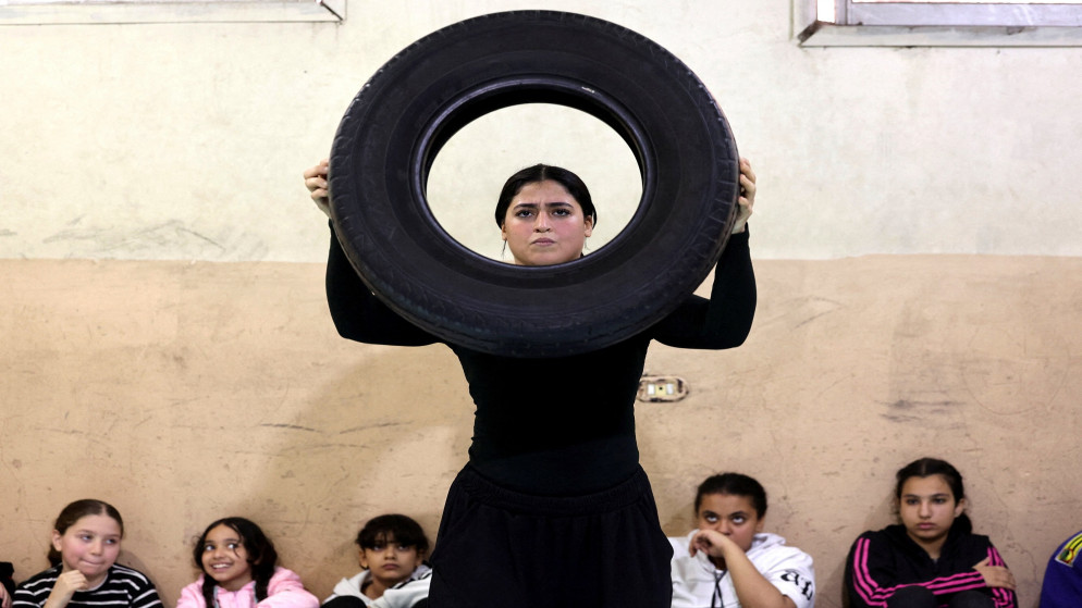 مصر: صالة رياضة ضيقة تنسج أحلاما لفتيات في منافسات المصارعة الأولمبية