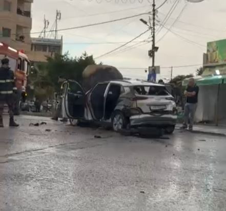 احتراق مركبة في الزرقاء الجديدة والدفاع المدني يسيطر عليه ..   فيديو