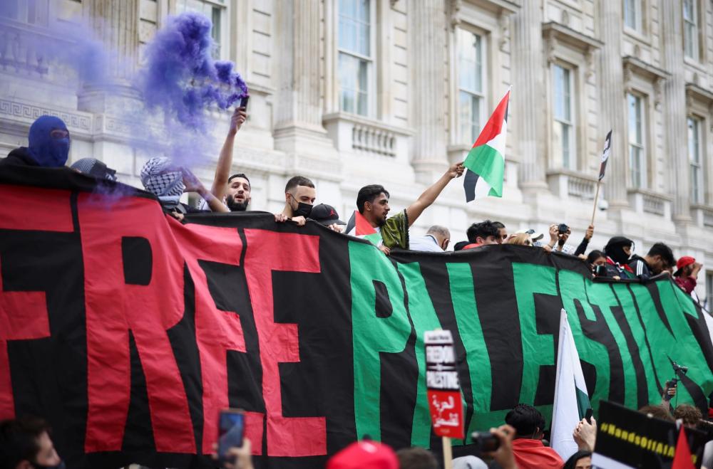 مظاهرة في لندن تطالب قادة مجموعة السبع بوقف دعم الاحتلال ..  صور   