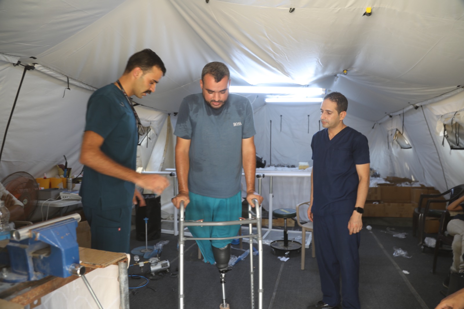 وحدة دعم مبتوري الأطراف المتنقلة تواصل عملها في قطاع غزة