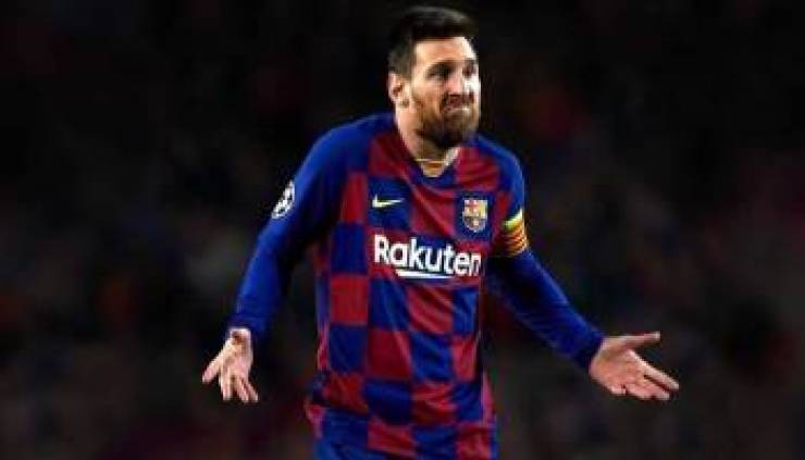 برشلونة يتلقى صدمة بإصابة 'ميسي'