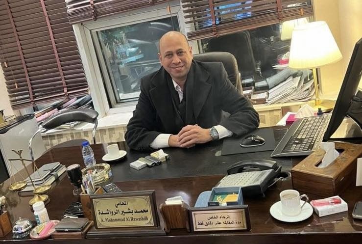 "علبة سوداء" غامضة واعتداءات استمرت لساعات ..  سرايا تكشف تفاصيل مروعة بقضية "الطبيب المتحرش" وضحاياه
