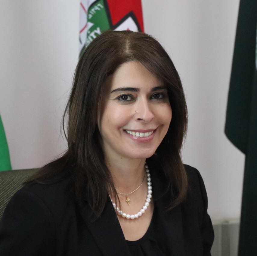 شتاءنا حار