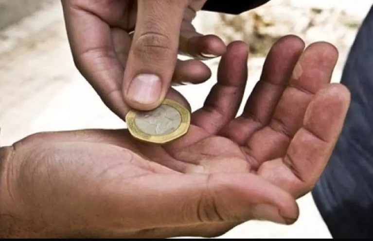 انتشار مقلق للمتسولين في الزرقاء