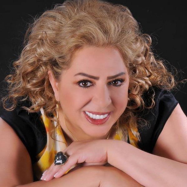 بالصور .. إساءات حادة وشخصية لـ"غادة بشور" بسبب "السوشي"