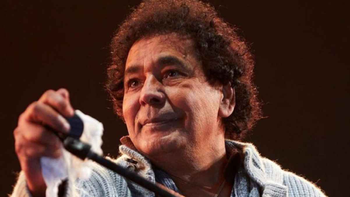 محمد منير يوجه رسالة مؤثرة ل شيرين عبد الوهاب