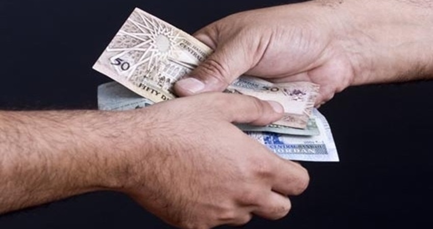 الحكومة تدعو الأردنيين للإبلاغ عن الرشوة باعتبار ذلك "واجب ديني وأخلاقي"