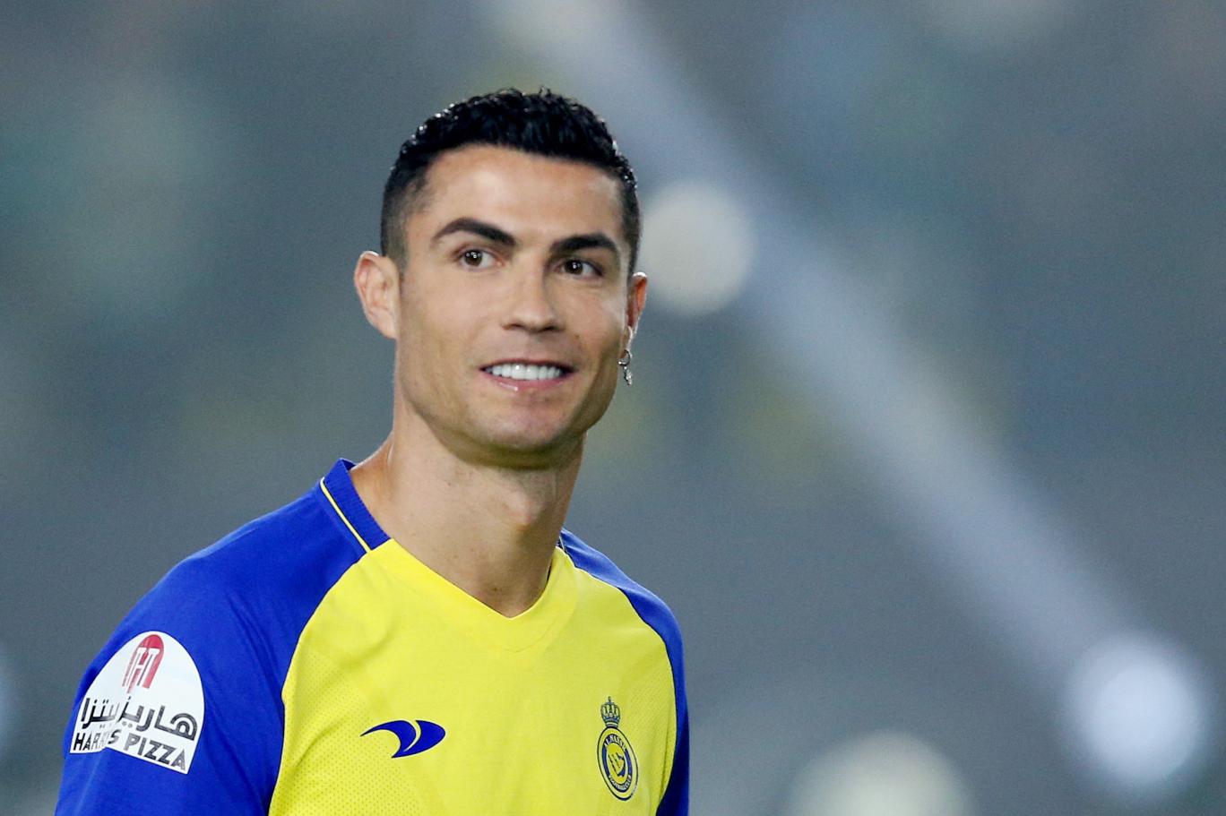 رونالدو يختار أفضل 11 زميلا لعب معهم خلال مسيرته