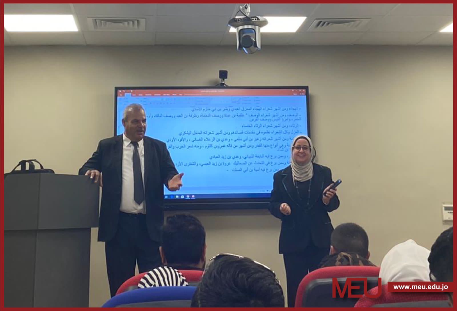 مكانة الشعر وأثره في التجارب الإنسانية ..  حلقة نقاشية في "الشرق الأوسط"
