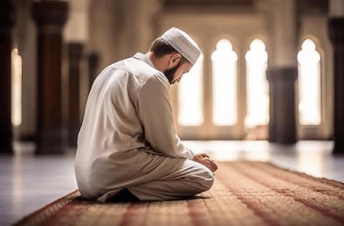 كيف أوفق بين العبادة والدراسة والعمل