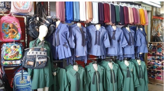  40% ارتفاع الطلب على الزي المدرسي