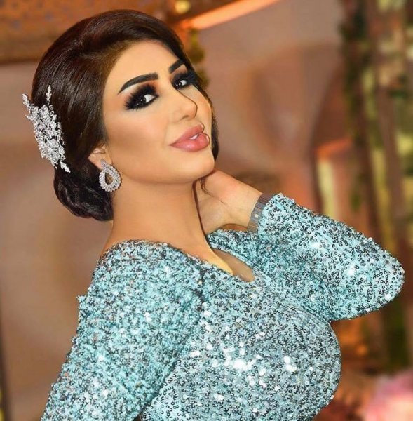 نجل الفنانة هنادي الكندري يتعرض للطعن على يد زملاءه في المدرسة ووالدته مصدومة