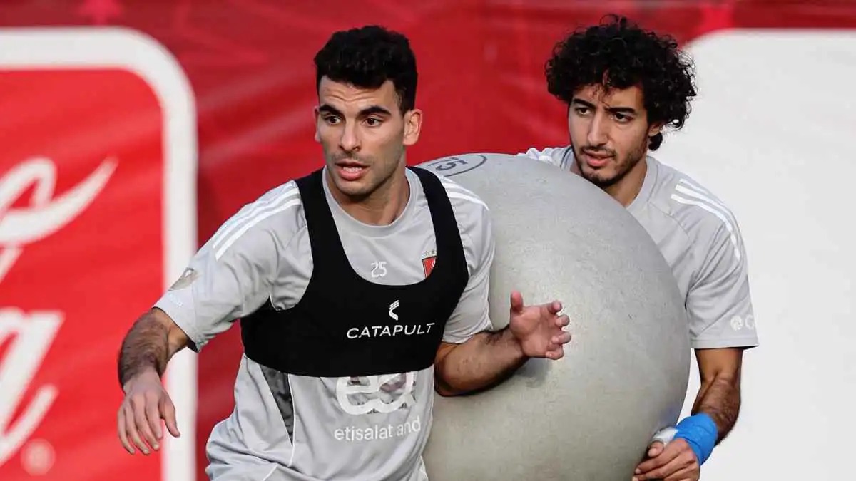 رد رسمي من نيوم السعودي حول التفاوض مع زيزو 