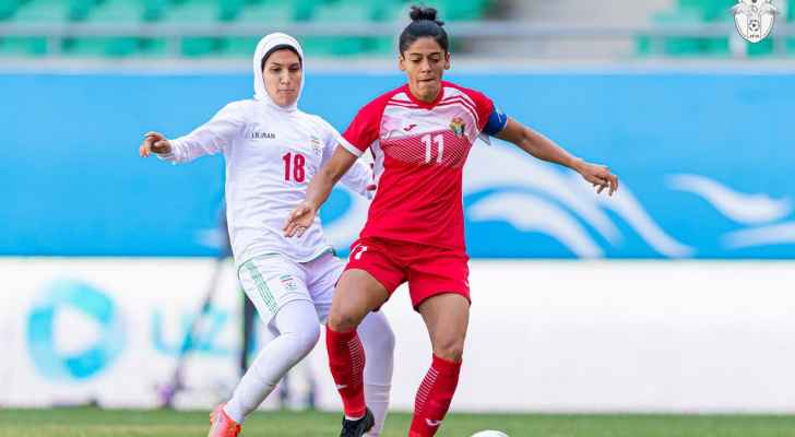  اتحاد كرة القدم يطلب التحقق من جنس لاعبة إيرانية 