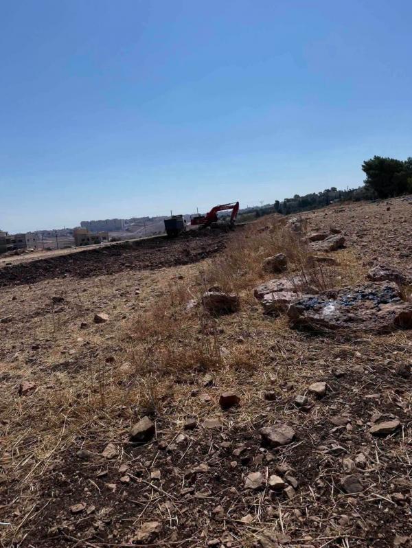 العزام: فتح شارع يربط شارع الـ 100 بمستشفى الأميرة بسمة الجديد