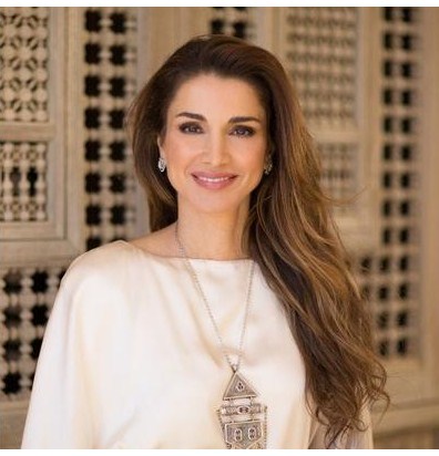 الملكة: كل عام والأردن مستقل وشامخ