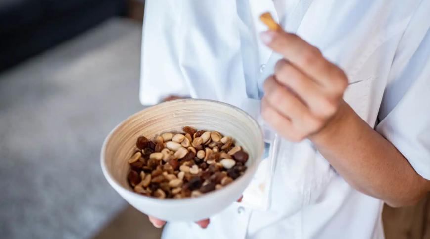 كيف ترفع الكوليسترول الجيد (HDL) طبيعيا؟