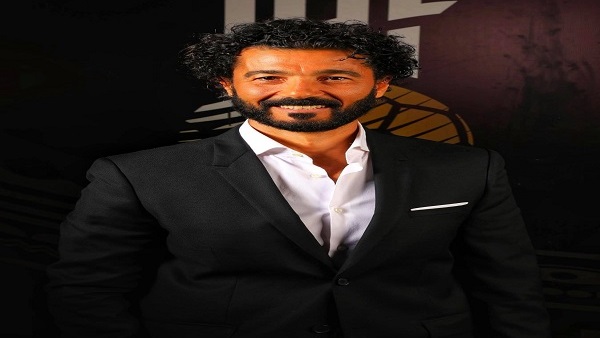 خالد النبوي يشارك ورطتة مع جمهورة لايف بدون كسوف  ..  تعرف عليها