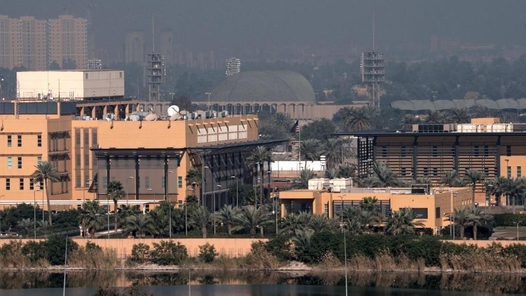 واشنطن تدعو العراق إلى حماية سفارتها في بغداد