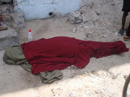 العثور على جثة فتاة مدفونة منذ اسبوعين في رام الله