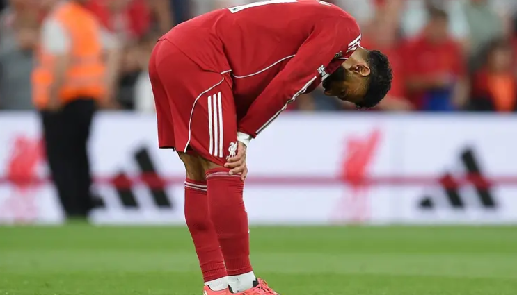 الأسطورة شيرر: ليفربول دفع "نصف مليار" لتهميش صلاح