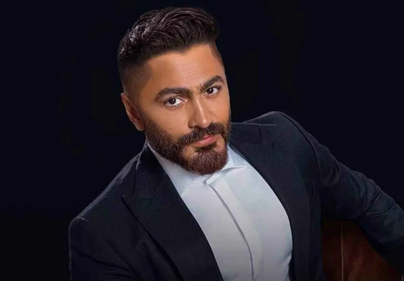 تامر حسني يحذر جمهوره من الترويج لحفل وهمي في العراق