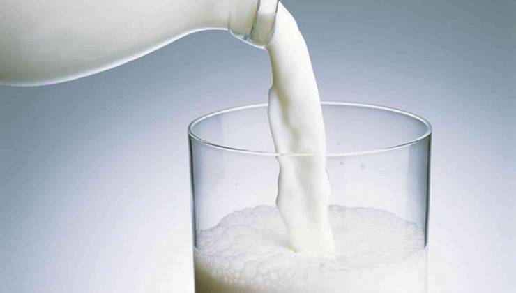 صحيفة صينية تدحض بعض الخرافات الشائعة عن الحليب