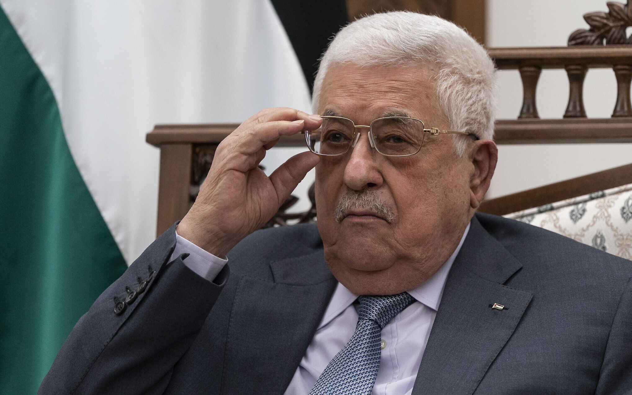 الرئيس الفلسطيني يولم عن روح الوزير الأسبق سعد المجالي  