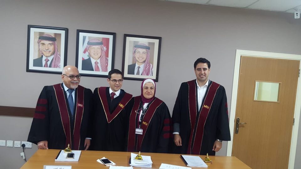 رسالة ماجستیر في جامعة الشرق الأوسط تناقش علاقة الثقة في مواقع التسوق الالكترونیة في الاردن