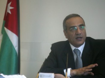 وزير الصحة لـ "سرايا" : قرار منع الأراجيل لا رجعة عنه  ..  وعلى المستشفيات الخاصة البحث عن بدائل للطاقة