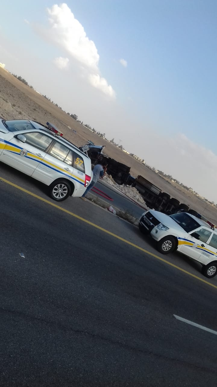 انقلاب صهريج نفط بعد جسر الكلية العسكرية 