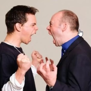 أحرص على بر والدي لكني أرفع عليه صوتي دون قصد، فماذا أفعل؟