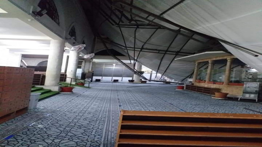 "قبة سماوية" زجاجية جديدة للمسجد الحسيني على نفقة الملك  .. فيديو 