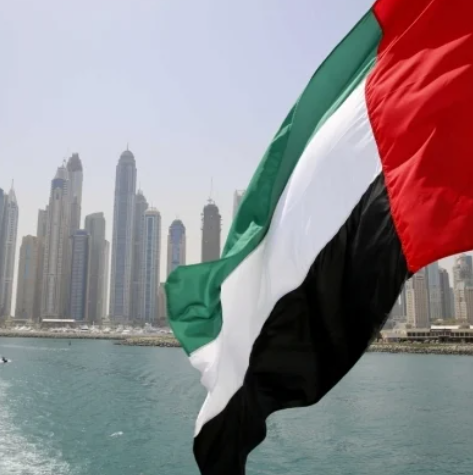 الإمارات تحصر استخدام اللهجة المحلية في الإعلام على المواطنين فقط