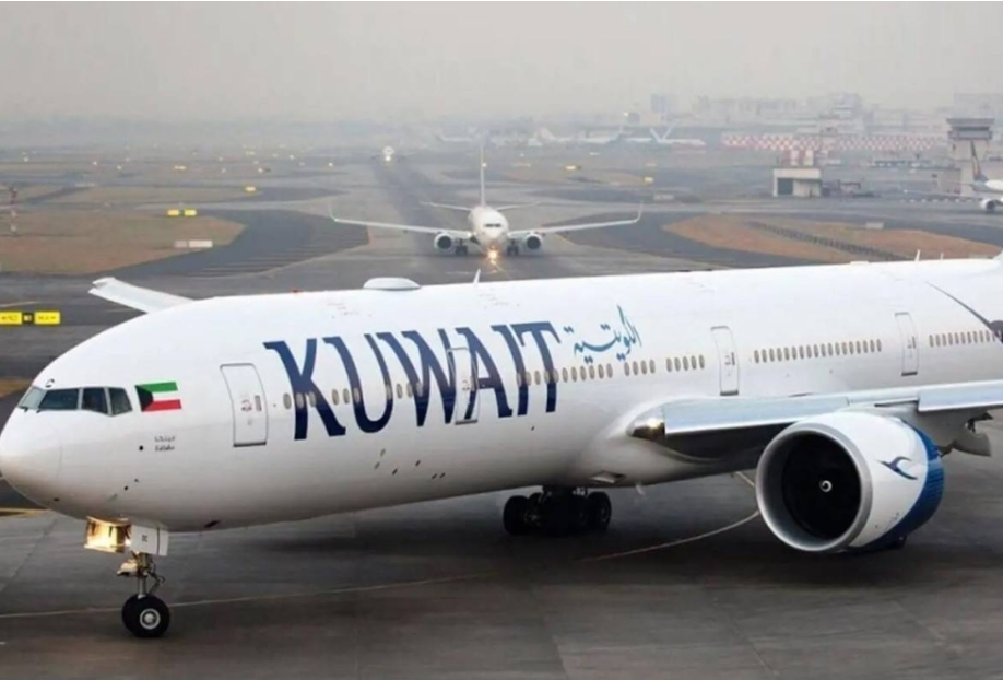 إعادة جدولة أغلب رحلات الكويتية إثر تعليق الإقلاع والهبوط بمطار الكويت