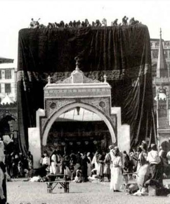 بالفيديو شاهد أقدم صور لمكة المكرمة منذ عام 1885م