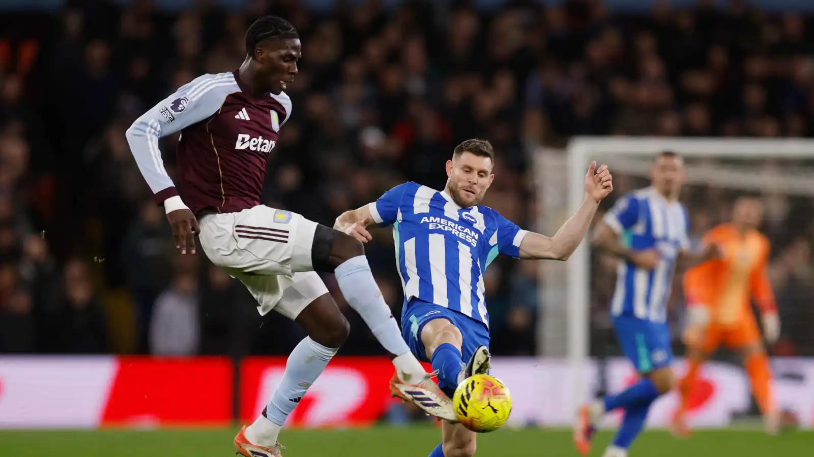 نجم ليفربول السابق يحقق رقما تاريخيا في الدوري الإنجليزي  