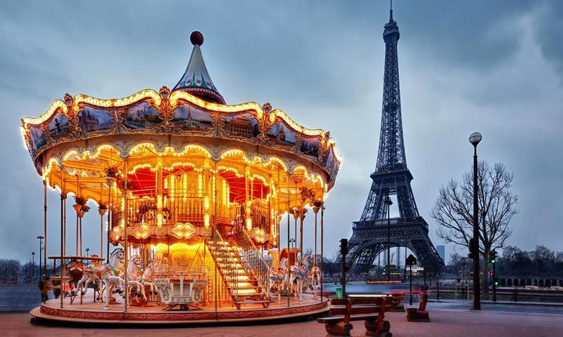 بالصور :  افضل النشاطات السياحية في باريس ليلا