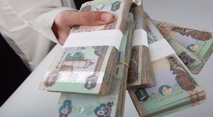 بالفيديو ..  تعرف على رقم لوحة مركبة الذي بيع بـ 38 مليون درهم في دبي 